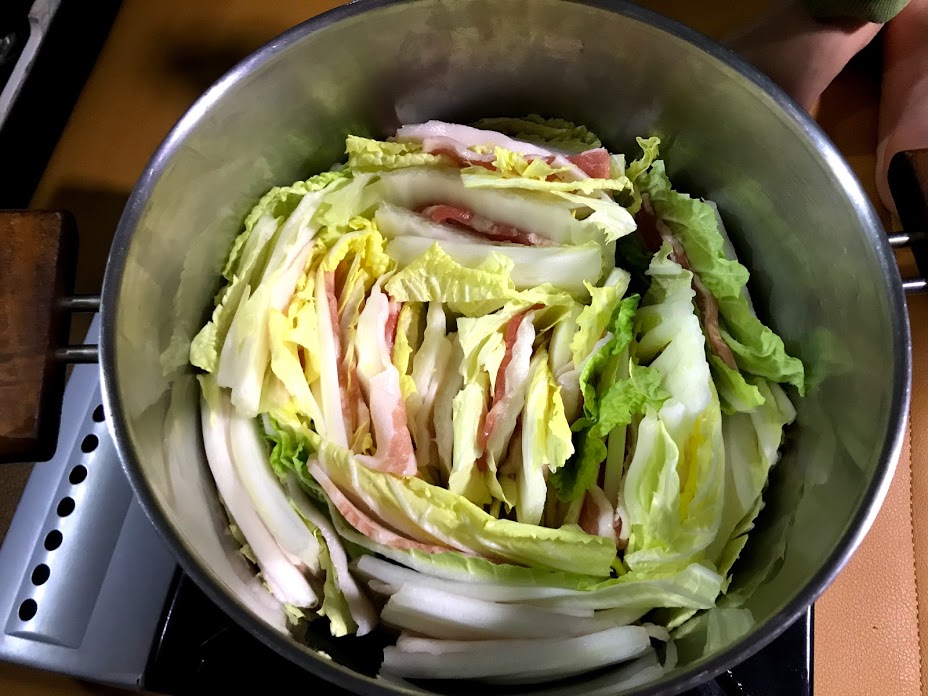 車種飯候補1：白菜と豚肉のミルフィーユ鍋