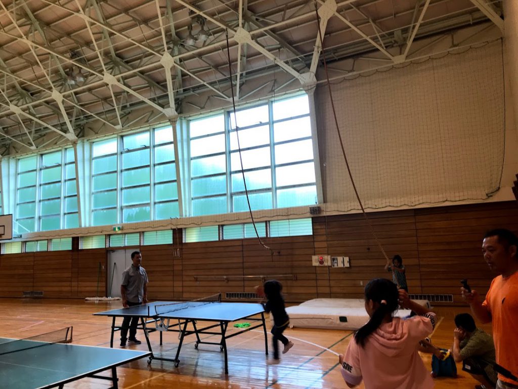 北海道一周車中泊旅3日目：南富良野町の体育館を貸切