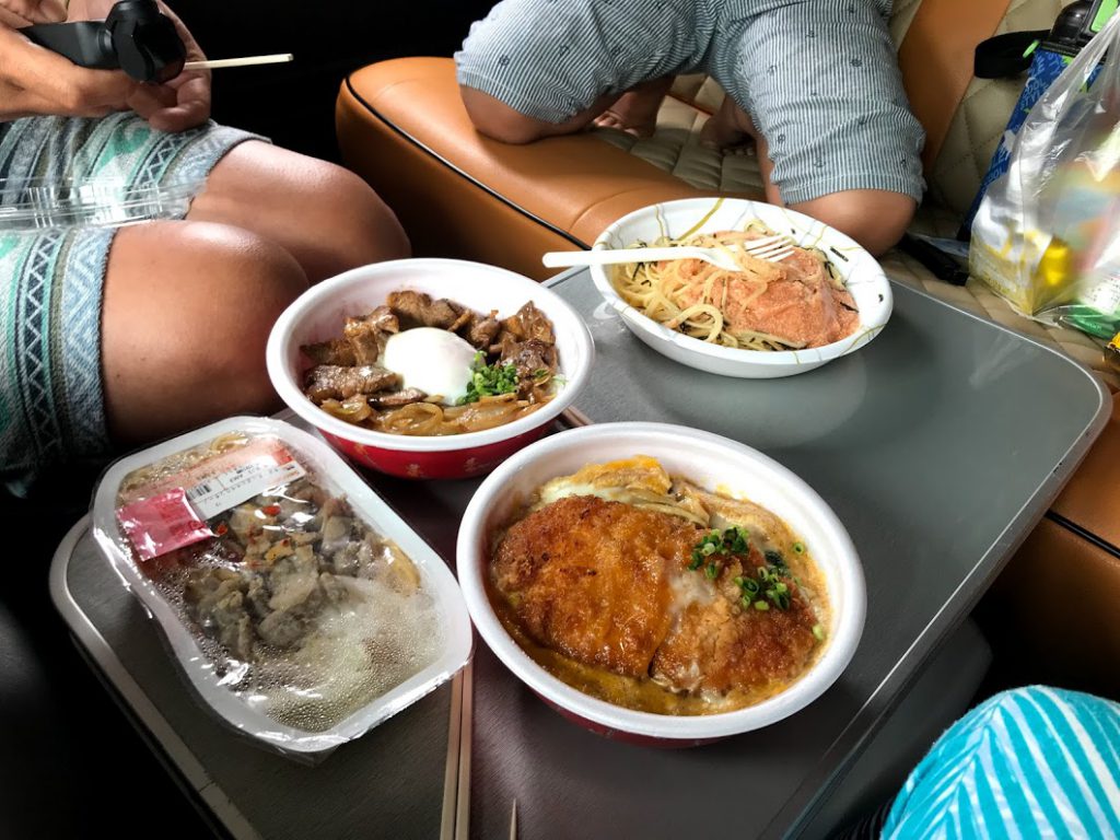 北海道一周車中泊旅：セイコーマートのお弁当はランチにオススメ