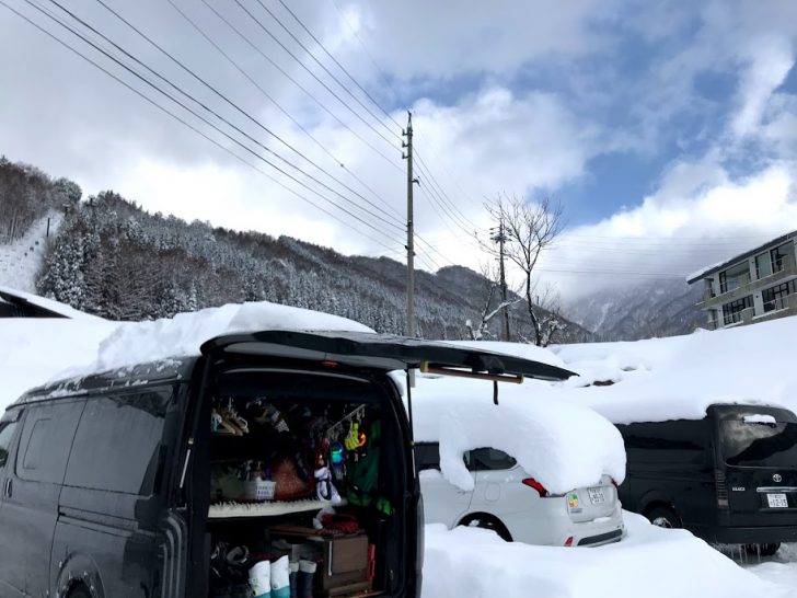 野沢温泉スキー場で車中泊！アクセスも良くトイレも綺麗なオススメ場所