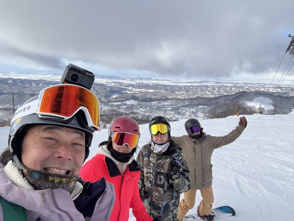 スキー車中泊2日目：北海道夕張市 マウントレースイスキー場