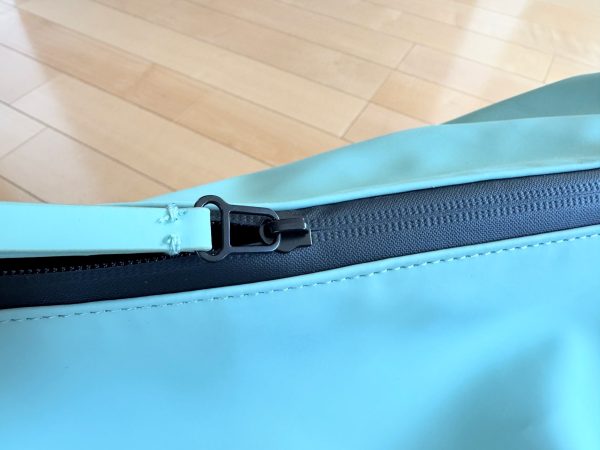 ガストンルーガ「ダッシュ ウィークエンダー」ファスナー
